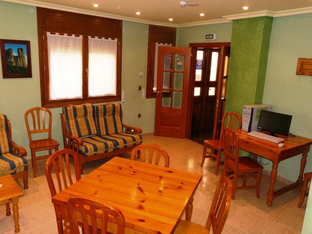 Hostal Rural Casa Castro Alberuela de la Liena Екстер'єр фото