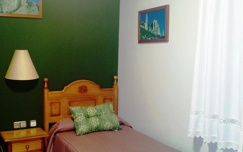 Hostal Rural Casa Castro Alberuela de la Liena Екстер'єр фото